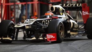 romain-grosjean-barcelona-495x330
